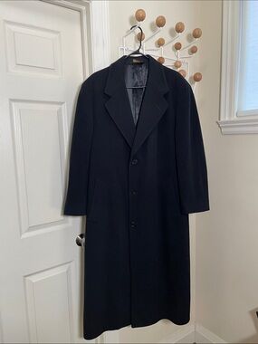 Harry Rosen - Wool Top Coat Button Down - Black - 40R or XL